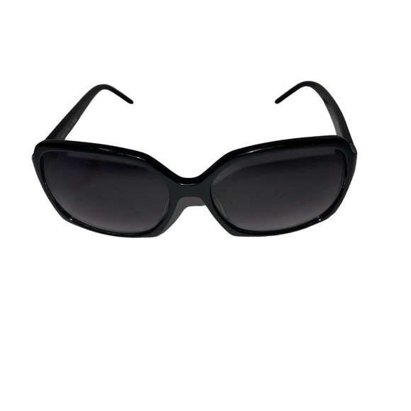 Fendi Woman Sunglasses - Picture 1 of 9